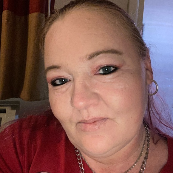 Meet your Posher, Jaymie - Picture 5 of 14